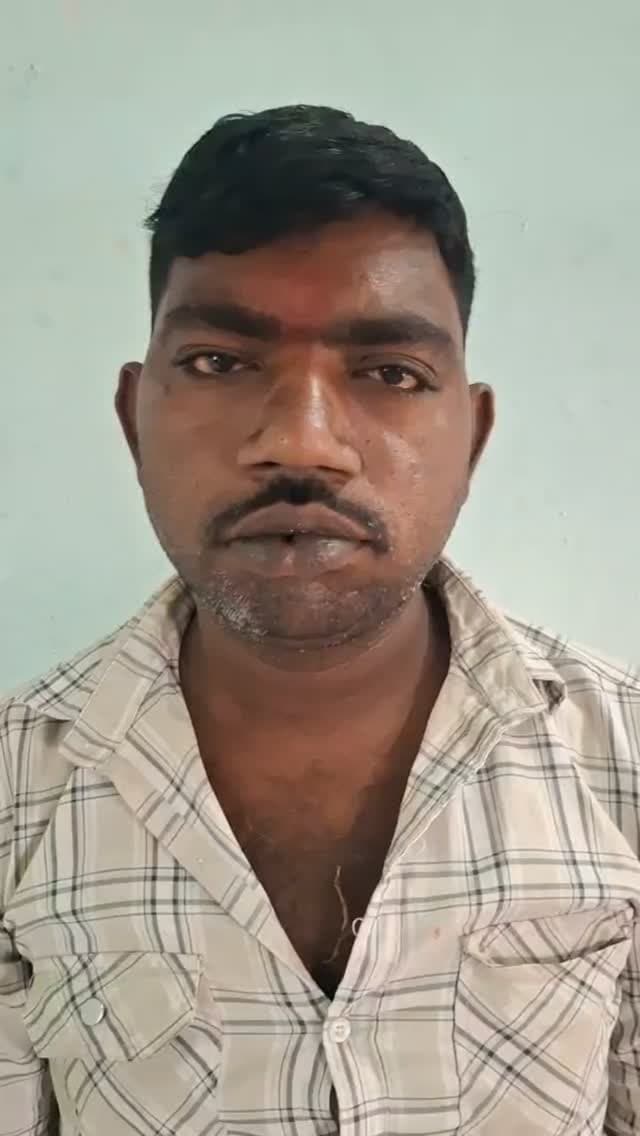 डीएसटी चित्तौड़गढ़ की कार्रवाई
1 साल से रायला भीलवाड़ा से फरार ₹ 5000 का इनामी वांछित आरोपी गिरफ्तार।
दैनिक वीरधरा राजस्थान।
चित्तौड़गढ़। डीएसटी चित्तौड़गढ़ की टीम ने कार्रवाई करते हुए एनडीपीएस एक्ट के प्रकरण में 1 साल से फरार चल रहे ₹ 5000 के इनामी एनडीपीएस एक्ट में वांछित गोकुल पुत्र भैरू लाल भील निवासी गोपालपुरा पुलिस थाना विजयपुर जिला चित्तोडगढ को डिटेन किया है। गोकुल भील थाना रायला जिला भीलवाडा के प्रकरण में एनडीपीएस एक्ट के मामले में वांछित चल रहा था।
@chittorgarh_police @policerajasthan
