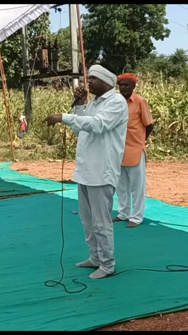 हमारे जितने भी सरपंच भाई बने हैं नए पुराने रिपीट हुए हैं वह सभी भाई गांव के सर्वांगीण विकास पर अगर ध्यान दें तो निश्चित तौर पर गांव की दिशा और दिशा दोनों बदल जाएगी।
