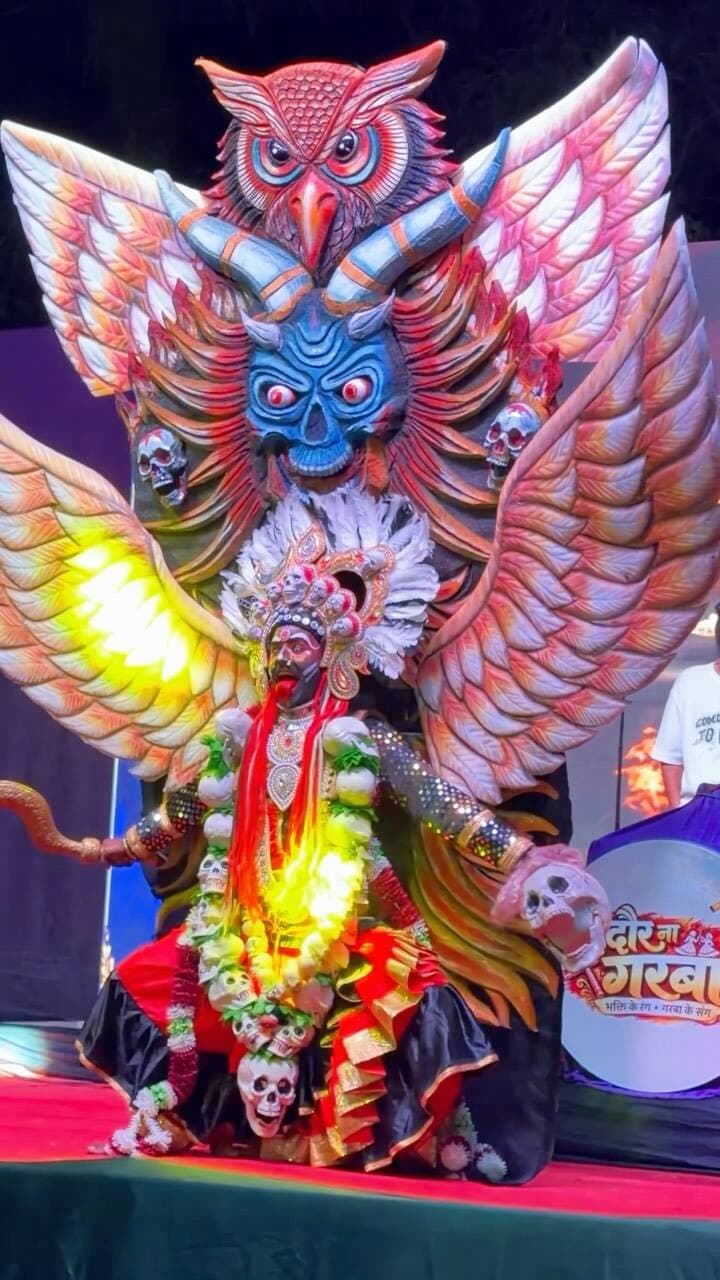 बहुत बहुत धन्यवाद @indorisubah 😍❤️
जय माँ कालिका 🚩