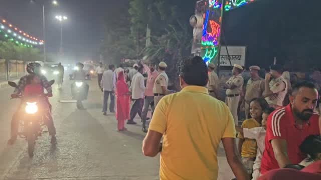 ये भिवानी पुलिस है जो इन्होंने कमाया ड्यूटी में भी अधिकारी को देते है?
