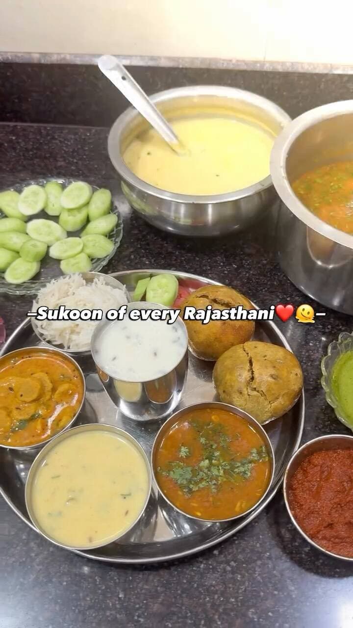 Sukoon of every Rajasthani 🫠❤️
#rajasthani#dalbatti#food#rajasthaniculture