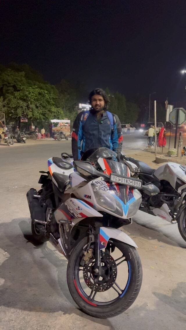 Reached Abu road at night, amazing experience of night ride with my R15
#gujjurider #yamahar15 #mountabu #travel #bikeride r