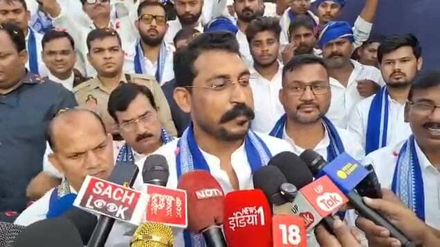 "मैंने मायावती जी के साथ काम करने की कोशिश की, कामयाब नहीं हुआ" - चंद्रशेखर आजाद रावण..!
#ChandrashekharAzad