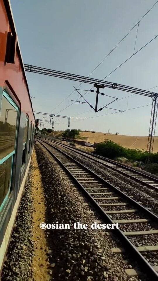 😍❣️ #ओसियां धोरे 😍
#osiya #explorepage #indianrailways #trending