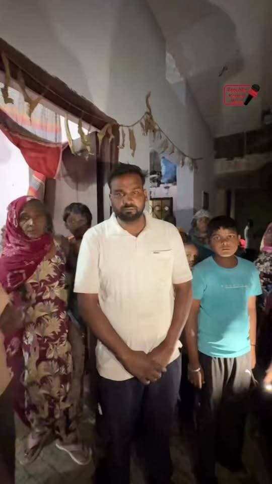 परिवार का प्यारा सा बच्चा हुआ लापता परिवार का रो-रोकर हुआ बुरा हाल। आप सभी ढूंढने में मदद करें और वीडियो को शेयर जरूर करें।