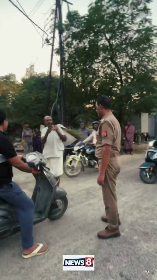 #वायरल :- दरोगा जी कुछ तो वर्दी का सम्मान करिए,, #facebookreelsviral #facebookviral UP Police