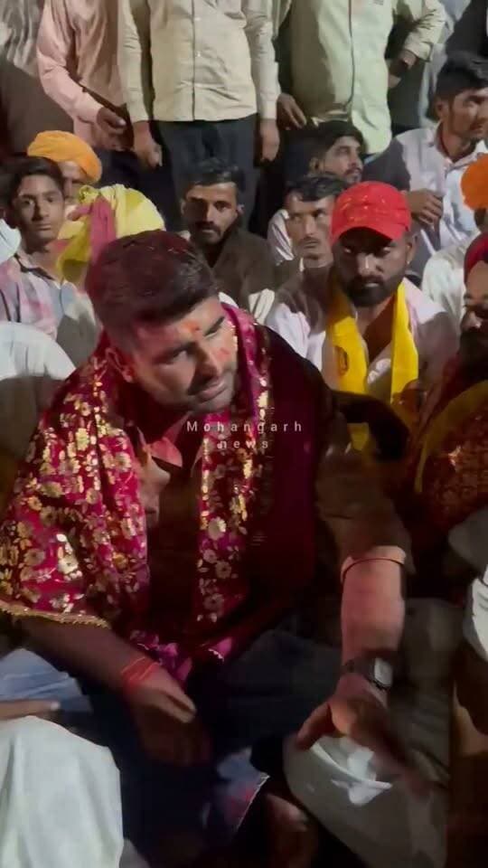 ओरण बचाओ पदयात्रा के समापन में Ravindra Singh Bhati पहुंचे... मंदिर में की आरती...
#JAISALMER #barmer #Bikaner #jodhpur #shiv #rajsthan