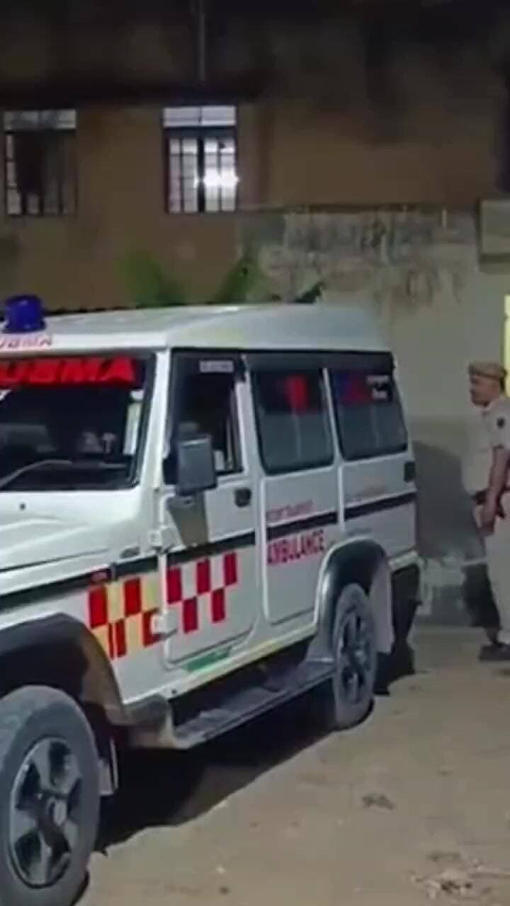 झुंझुनू: झुंझुनूं में सड़क हादसे में बाइक सवार 2 लोगों की मौत