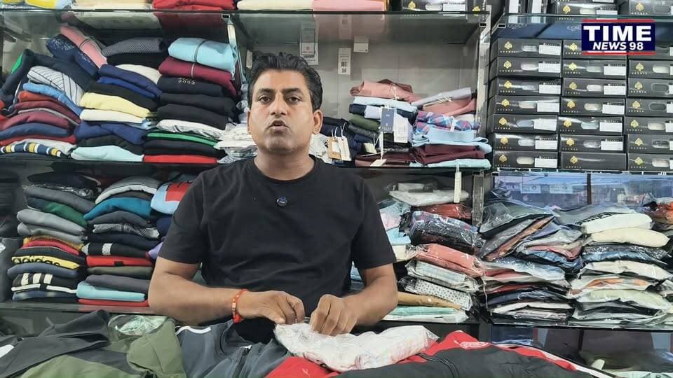 सफीदों ब्रांडेड कपड़ों पर भारी छूट दिपावली धमाका विजय फ़ैशन प्वाइंट नजदीक भागों देवी हस्पताल 9416440974