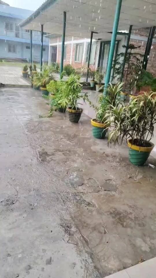 देहरादून मे सुबह से बारिश