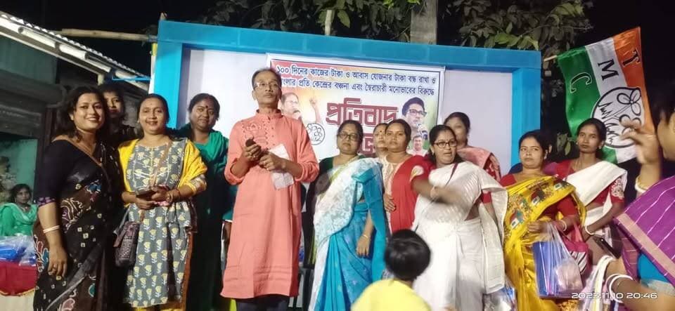 বিজয়ার উৎসব পালন এর মধ্যেদিয়ে একাধিক কর্মসূচি
অশোকনগর পৌরসভার ২১ নম্বর ওয়ার্ড মানিকতলা এলাকায়
#অশোকনগর #হাবড়া #NewsUpdate #North24Parganas #Barasat #video #local #pujo2023 #sosialwork #kalipujo @followers Local News Bangla