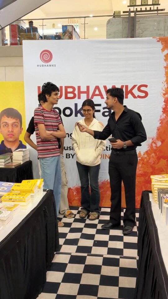 🪔📚 इस दिवाली शॉपिंग के साथ किताबों की भी हो जाए धमाकेदार खरीदारी! ❤️✨
📍 Hubhawks Book Fair – City Mall, Kota
🤩 ₹99 से शुरू किताबें
📚 100% Original Books | No Piracy
🔥 ज्यादातर किताबों पर 80% तक की छूट!
अपनी पसंदीदा किताबें खरीदने का शानदार मौका, वो भी कम कीमत में! 😍📖
⏳ जल्दी आइए, बुक फेयर 1 नवंबर तक ही है!
📍 Location: City Mall, Kota
#HubhawksBookFair #Kota #KotaBuzz #BookFair #DiwaliShopping BooksLovers KotaEvents BookShopping