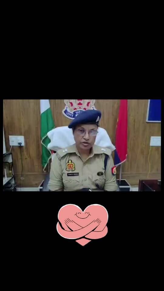 🚨 रेलवे में नौकरी का झांसा या फर्जी जॉइनिंग लेटर? जसवंतनगर में आरोपी गिरफ्तार!
जसवंतनगर में रेलवे की ग्रुप-डी नौकरी दिलाने के नाम पर 6 लाख 60 हजार रुपये की कथित ठगी का मामला सामने आया है। पुलिस ने इस मामले में वांछित उपेंद्र कुमार शाक्य को गिरफ्तार किया है।
📌 शिकायत में क्या आरोप हैं?
शिकायतकर्ता कृष्णकांत के मुताबिक, उन्होंने नौकरी के लिए तीन लाख रुपये ऑनलाइन और 3.60 लाख रुपये नकद दिए थे। आरोप है कि बाद में उन्हें जॉइनिंग लेटर दिया गया, जिसे प्रयागराज स्थित संबंधित विभाग में दिखाने पर फर्जी बताया गया।
⚖️ पीड़ित ने पुलिस अधिकारियों से शिकायत के बाद न्यायालय में भी गुहार लगाई थी। पुलिस के अनुसार, आरोपी मुकदमा अपराध संख्या 223/2026 में वांछित था। मामले में आगे की विधिक कार्रवाई की जा रही है।
💬 आपकी राय: नौकरी दिलाने के नाम पर रुपये मांगने वालों से युवाओं को कैसे सतर्क रहना चाहिए? कमेंट में बताएं।
📍 जसवंतनगर, इटावा (उत्तर प्रदेश)
#DPSChannel #Jaswantnagar #Etawah #रेलवेभर्ती #नौकरी
