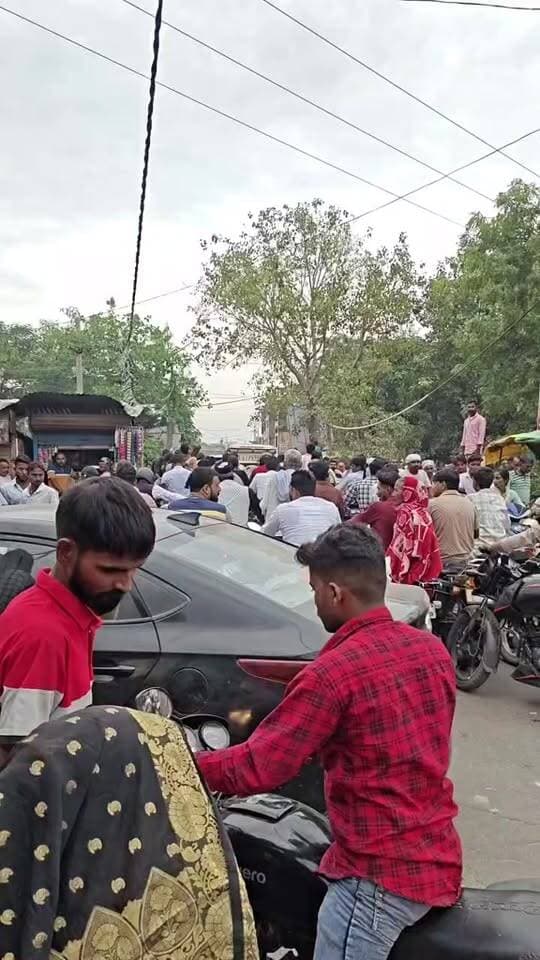 त्यौहारों से पहले सुचित्तागंज नहर पुल पर जाम से हुई भयानक स्थिति... लोग परेशान
प्रशासन नदारद...
#reels #reelsviral #livestreaming #liveshow #viral #viralreelsシ #viralpost #videos #nhai #traffic Awadh News24 MYogiAdityanath Dr. Amit Singh Chauhan Akhilesh Yadav Audhesh Prasad Jitendra K. Singh Deepak Singh Nitin Gadkari