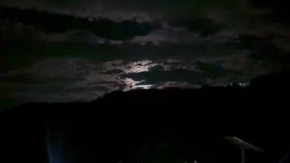 बिलासपुर में बादलों ने रोका चांद का दीदार, कई जगहों पर इंतजार के बाद हुए चांद के दर्शन