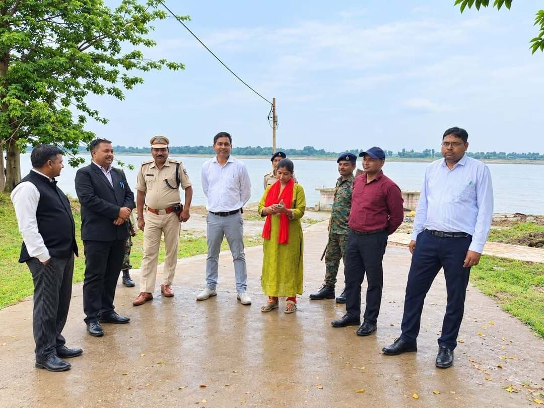 छठ से पहले चौसा के गंगा घाटों की परीक्षा, कीचड़ और फिसलन बनी चुनौती ..
खबर कमेंट बॉक्स में