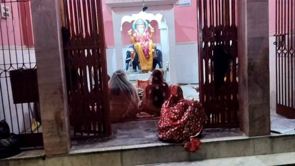 सुपौल में सुहागिन महिलाओं ने पति की लंबी उम्र के लिए रखा करवा चौथ का व्रत