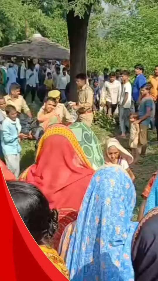 #Sitapur#DM से कह कर गिरवा देंगे तुम्हारी दीवार, इंस्पेक्टर है भाई मेरा, धमकी के बाद अब हत्या से सनसनी, पुलिस मौके पर#