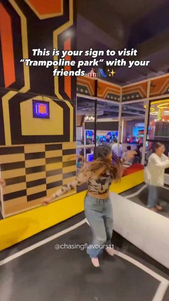 Share with your friends😮💨🫶🏻 #trampoline #chasingflavours #dehradun #friends