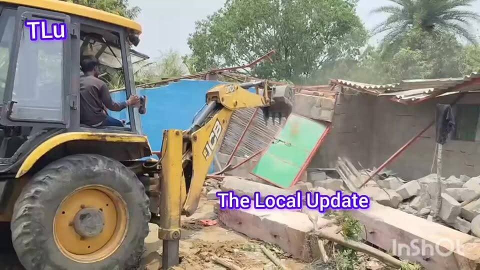 ଉତ୍ତରପ୍ରଦେଶ ପରି ଓଡ଼ିଶାରେ ବୁଲଡୋଜର ହଟାଇଲା ଜବର୍ ଦଖଲ #jcb #demolish #house #housecleaning #housedemolition #illegalActivities #construction #Govt #Odisha #building #buildingconstruction #damage #NewsUpdate #Malkangiri #MalkangiriNews #BJPGovernment