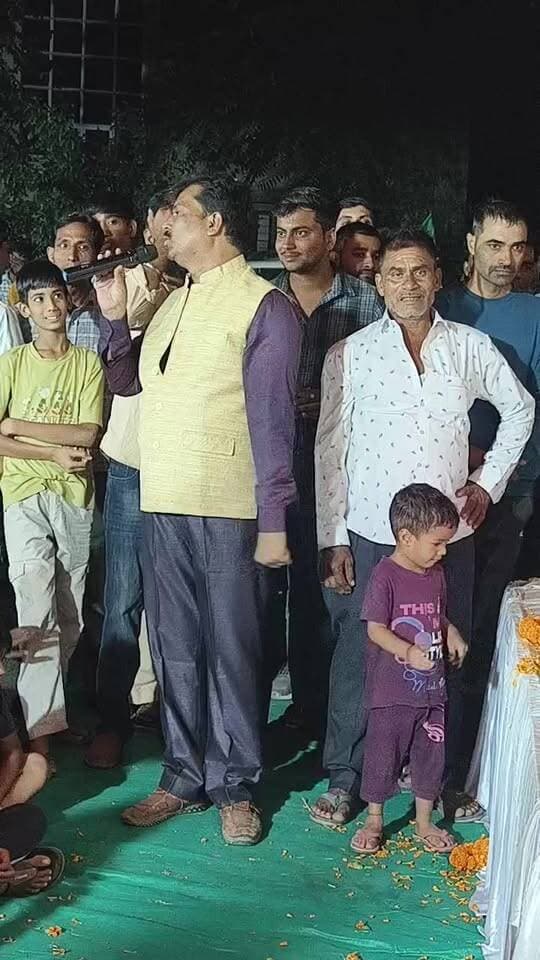 नवलगढ़़ पंचायत समिति वार्ड नंबर 5 भाजपा प्रत्याशी बबीता मनोज सैनी की चुनावी सभा