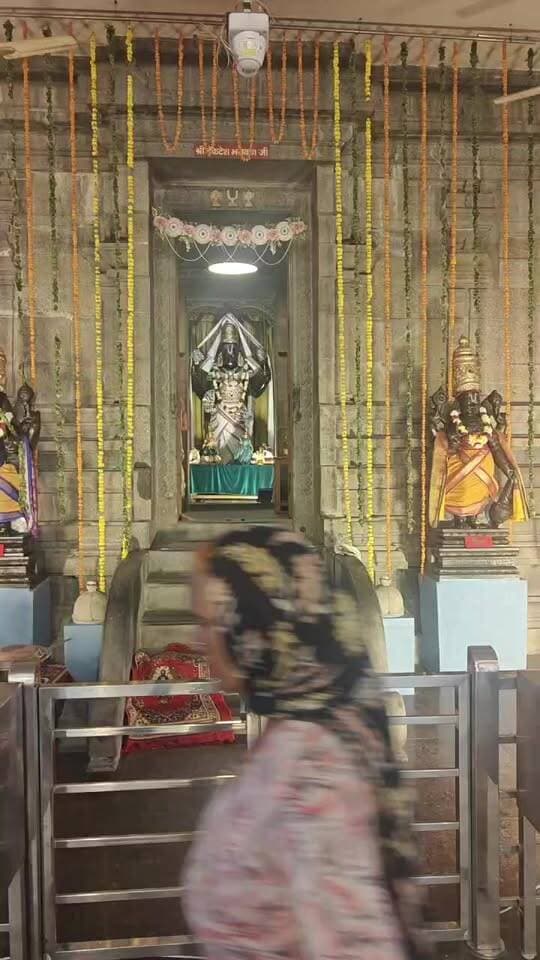 हिसार स्थित तिरुपति बालाजी मंदिर लाइव तस्वीर