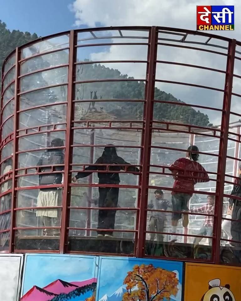 #kullu 🔺कुल्लू दशहरा में पहुंचा अनोखा रोटर झूला,
रफ्तार बढ़ते ही दीवार से चिपक जाते हैं लोग
देसी चैनल कुल्लू देसी चैनल देवभूमि कुल्लू देसी चैनल कुल्लू