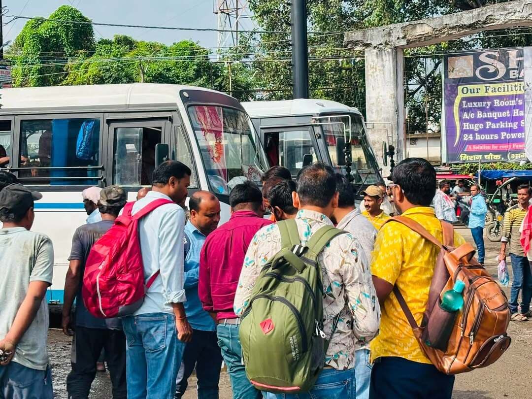 झारखंड शिक्षक पात्रता परीक्षा (JTET) में शामिल होने के लिए जिलेभर के परीक्षार्थी सुबह से ही अपने-अपने परीक्षा केंद्रों की ओर रवाना हो रहे हैं। इस वजह से गोड्डा बस स्टैंड पर परीक्षार्थियों और अभिभावकों की भारी भीड़ उमड़ पड़ी है !
#shorts #reels
