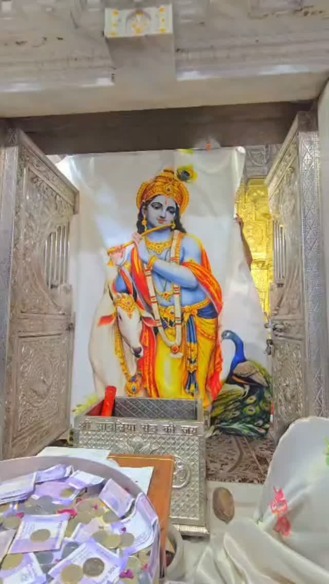 🌹🙏 श्रीसाँवलियासेठस्य अद्यतनं सजीवं शृङ्गारदर्शनम् 🙏
🌹 आज रा श्री साँवरिया सेठ जी रा मनमोहक सजीव श्रृंगार दर्शन 🙏❤️