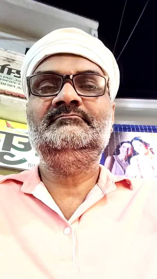 BIG BREAKING NEWS | रामपुर से इस वक्त की बड़ी खबर!
आजम खान की रिहाई में आया बड़ा ट्विस्ट! जेल पहुंची ED की टीम, गिरफ्तारी की अटकलें तेज!
#BreakingNews #Rampur #AzamKhan #EDRaid #UPNews #LatestNews #MauLive #Mau #Azamgarh #mubarkpur