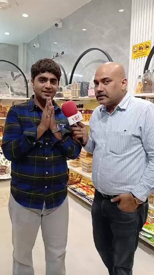 फरीदाबाद में ₹500 से ₹5000 तक के शानदार दिवाली गिफ्ट हैंपर्स, बीटरूट के चिप्स, पालक की भुजिया और दुबई की कुनाफा चॉकलेट
NIT-1 में ग्राहकों के लिए खास वैरायटी
#DiwaliShopping
#diwaligifts
#DiwaliOffers
#voiceoffaridabad
#Voiceoffreedom