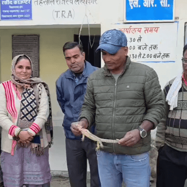 राजगढ़: राजगढ़ के टी आर ए ऑफिस में गोहर निकलने से मचा हड़कंप, जुगनू ने रेस्क्यू कर सुरक्षित सरिस्का के जंगलों में छोड़ा