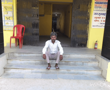 सीकरी: सीकरी पुलिस ने गांव भूरुवास रोड से 5 लीटर अवैध हथकढ़ शराब के साथ आरोपी सुच्चा सिंह को किया गिरफ्तार