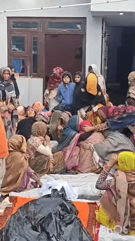 नदबई: CISF जवान मोहित को दी गई अंतिम विदाई, पैतृक गांव में हुआ अंतिम संस्कार, आगरा-जयपुर हाईवे पर हुआ था हादसा