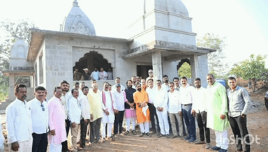 पोलादपूर: मौजे कापडे खुर्द चोरगेवाडी येथील नदीवरील साकव बांधकामाचा शुभारंभ