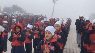 रादौर: जनता पब्लिक स्कूल अलाहर में गुरु गोविंद सिंह जी के शहीदी सप्ताह पर विशेष प्रार्थना सभा का आयोजन