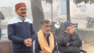 रादौर: भाजपा प्रदेश संगठन महामंत्री फणीन्द्र नाथ शर्मा ने चमरोड़ी व रादौरी गांव में किया जनसंवाद