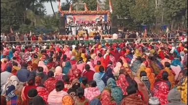 দাসপুর ১: দাসপুরের কলাইকুন্ডু স্কুল মাঠে তৃণমূলের প্রতিবাদ সভার আয়োজন