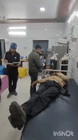 नदबई: डहरा मोड़ के पास तेज रफ्तार अज्ञात वाहन ने बाइक सवार डिलीवरी बॉय को मारी टक्कर