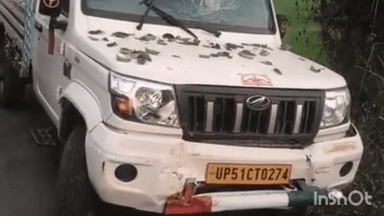 हर्रैया: कप्तानगंज थाना क्षेत्र के ऐंठी के पास अनियंत्रित पिकअप पेड़ से टकराई, हादसे में चालक हुआ घायल