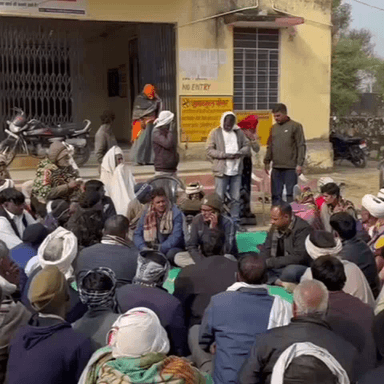 थानागाजी: थानागाजी क्षेत्र में सीटीएच धारा बढ़ाने को लेकर ग्रामीण एकजुट होकर हुए लामबंद, किया विचार-विमर्श