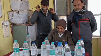 पन्ना: इंदौर की घटना के बाद पन्ना जिले में अलर्ट, नगर परिषद की टीमें ले रही हैं पानी के नमूने