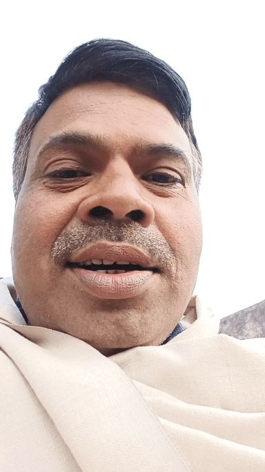 कैसे नहीं मिलेगा आरक्षण और कौन खा लेगा हमारा हक हिस्सा अधिकार लेकिन उसके लिए सभी 17 अतिपिछड़ी जातियों को एकजुट और सचेत होना पड़ेगा और इस आवाज को शासन प्रशासन और सरकार तक पहुंचाना पड़ेगा,न कि अलग-अलग गुटों में बंटकर हंसी का पात्र बनना है।