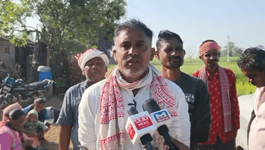 ઇડર: આદિવાસી પરંપરા મુજબ ઉતરાયણ પર્વની અનોખી ઉજવણી અંગે આગેવાને બપોરે એક કલાકે ધોળિયા ખાતેથી પ્રતિક્રિયા.