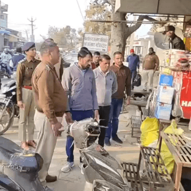 मुंडावर: मुंडावर नगर पालिका प्रशासन और पुलिस ने बाजारों से अस्थाई अतिक्रमण को लेकर व्यापारियों को दिए नोटिस