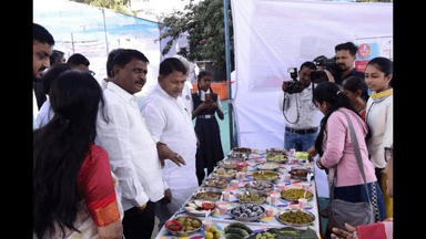 સોનગઢ: યારા ખાતે આયુષ મેળો યોજાયો, આરોગ્ય જાગૃતિને મળ્યો નવો વેગ