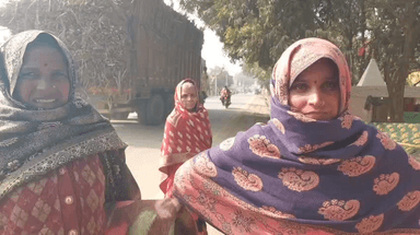 बल्देव नगर प्राथमिक स्वास्थ्य केन्द्र में प्रसव पीड़िता का इलाज न मिलने पर सीएचसी शिवपुरा भेजा गया। बैट्री रिक्शा से जाक