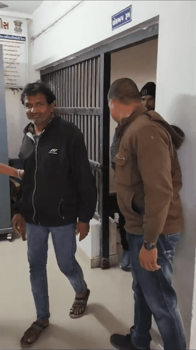 તાલોદ: હરસોલ પોસ્ટ ઓફિસમાં ૭૭.૧૪ લાખની ઉચાપત કરનાર ૪ આરોપી પૈકી બે ની પોલીસે ધરપકડ કરી.