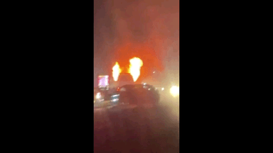 ദേവികുളം: ദേശീയപാത 85ൽ നേര്യമംഗലം തലക്കോടിന് സമീപം ടൂറിസ്റ്റ് ബസിന് തീപിടിച്ചു, ആളപായമില്ല