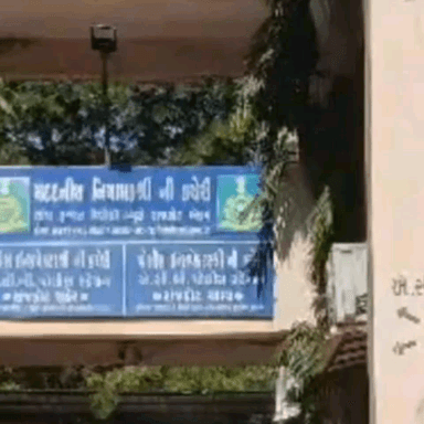 રાજકોટ પૂર્વ: એસીબી વોર્ડ નંબર 17 ના સેનેટરી ઇન્સ્પેક્ટર લાંચ લેતા ઝડપાયા